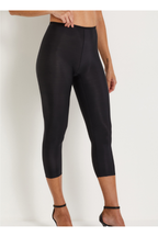 Liz – Capri Medium Support