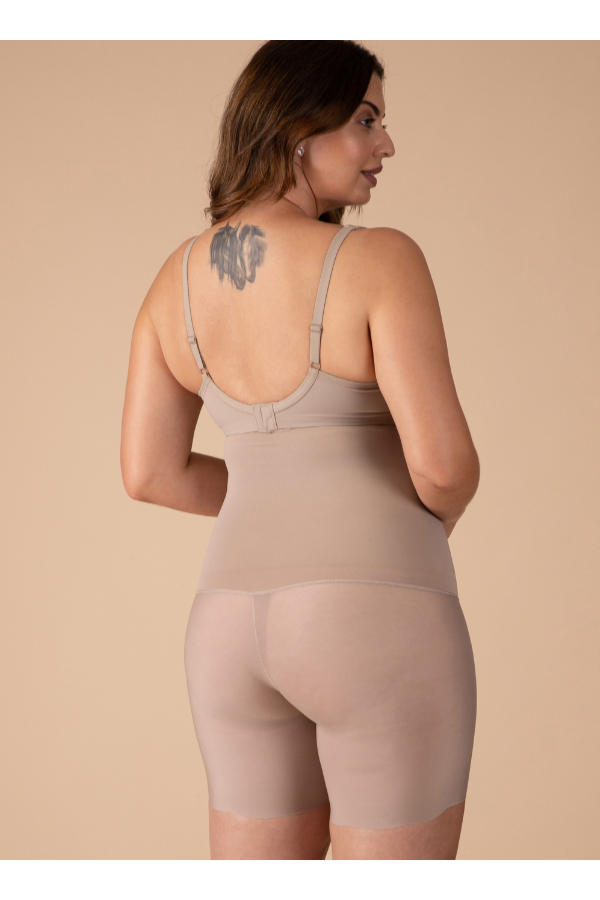 Liz – Semibody Mid Shorts Maximum Support