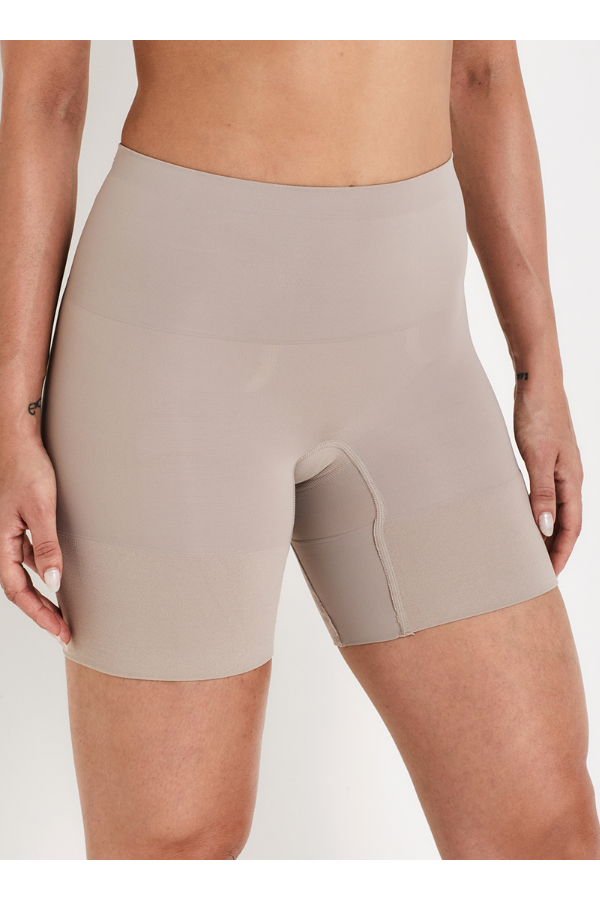 Liz – Mid Shorts High Support