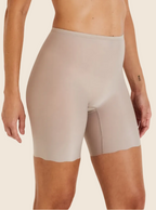 Liz – Shorts Light Support
